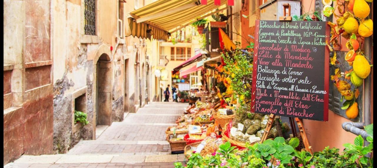 Ferienwohnung Beautiful Taormina Exterior foto